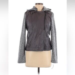 🆕 J2 by JouJou faux leather 🌚 gray/black🌚 Moto jacket size medium✨new with tags✨
